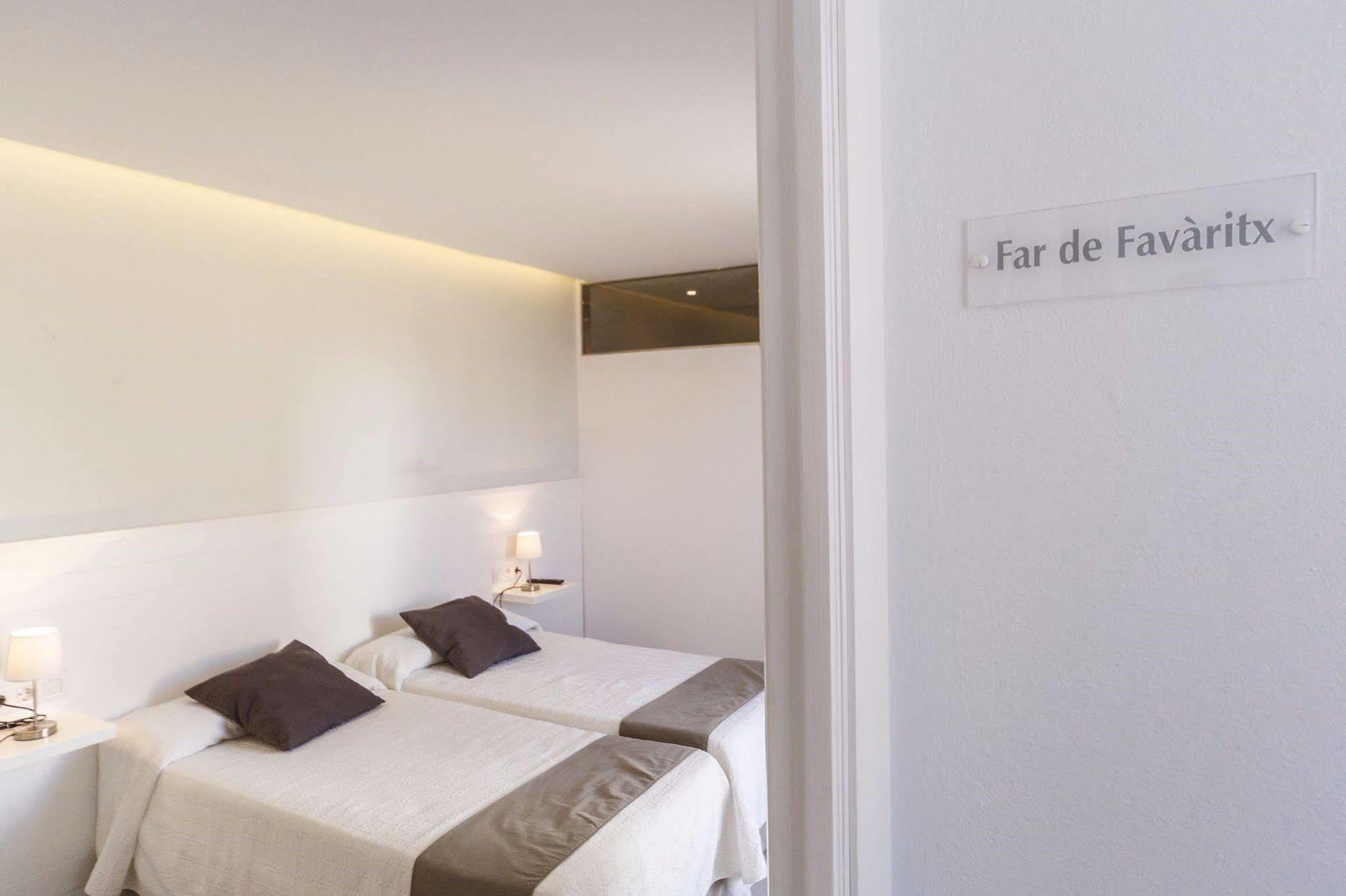 Hostal La Palma Форнелс Екстериор снимка